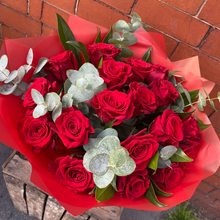 Load image into Gallery viewer, Red Rose Bouquet (6-100 Roses)