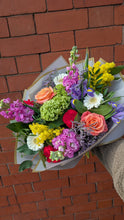 Load image into Gallery viewer, Florist Choice