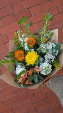 Load image into Gallery viewer, Sustainable Florist Choice
