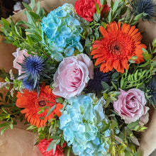 Load image into Gallery viewer, Sustainable Florist Choice
